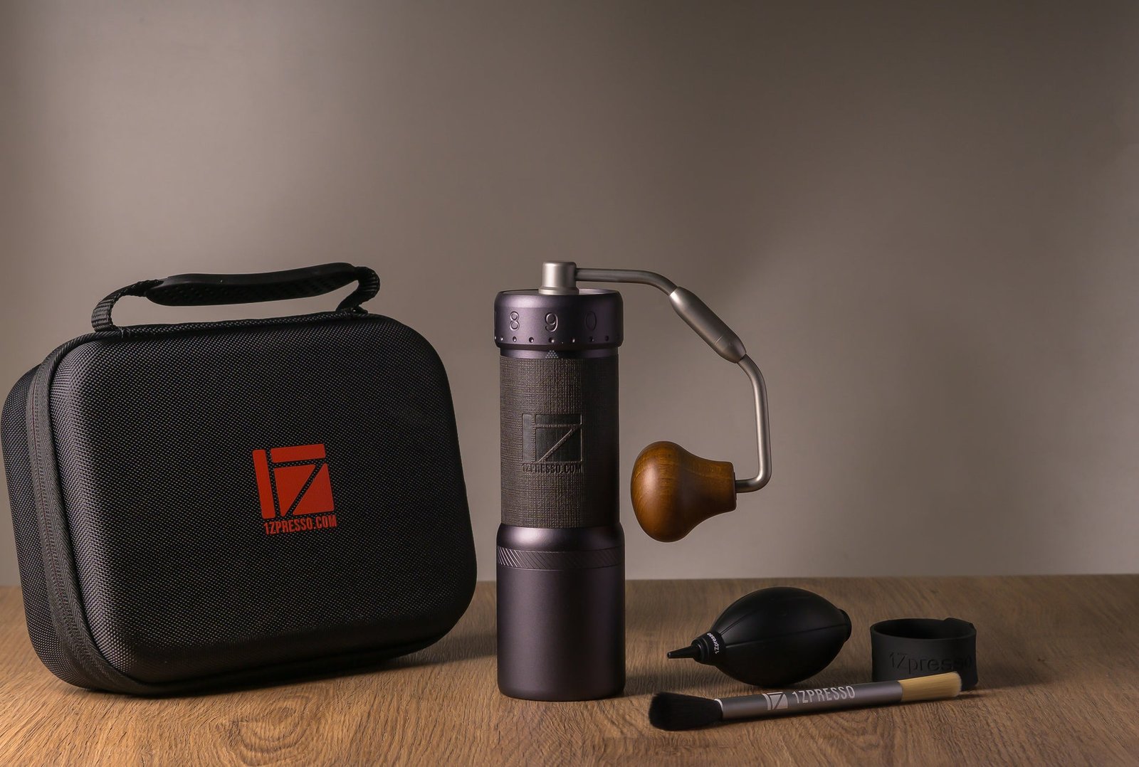 1Zpresso J-Ultra Manual Coffee Grinder